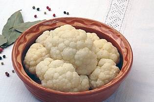 Ecetes karfiol, �des�t�szerrel