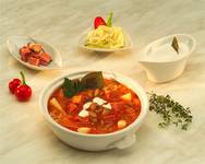 K�poszt�s bableves f�st�lt cs�l�kkel (4 f�re)